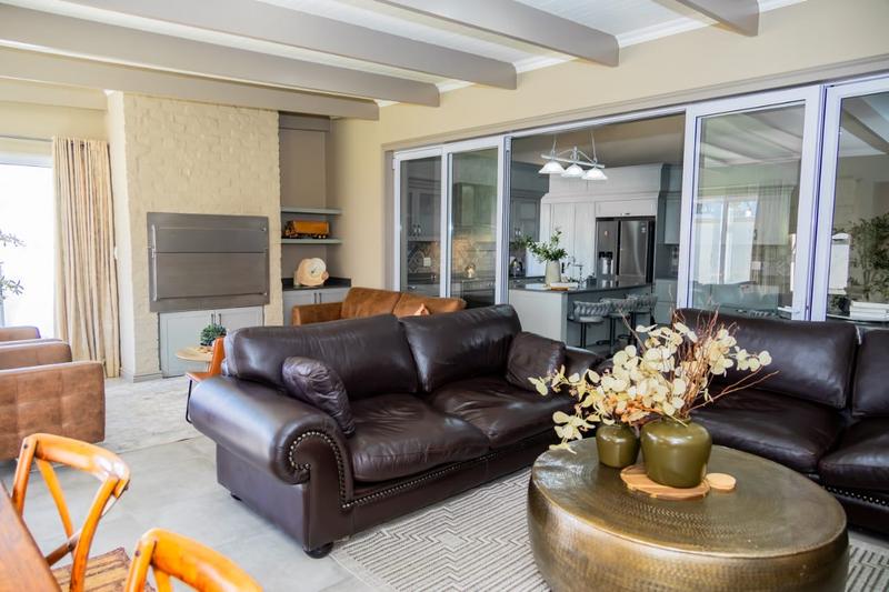 4 Bedroom Property for Sale in Kingswood Golf Estate Western Cape
